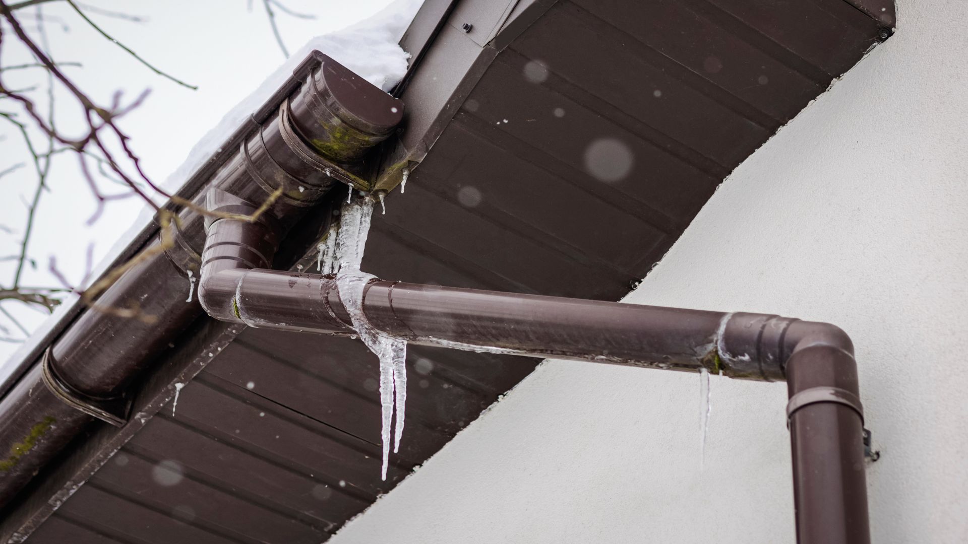 How to prevent ice dams in North Carolina